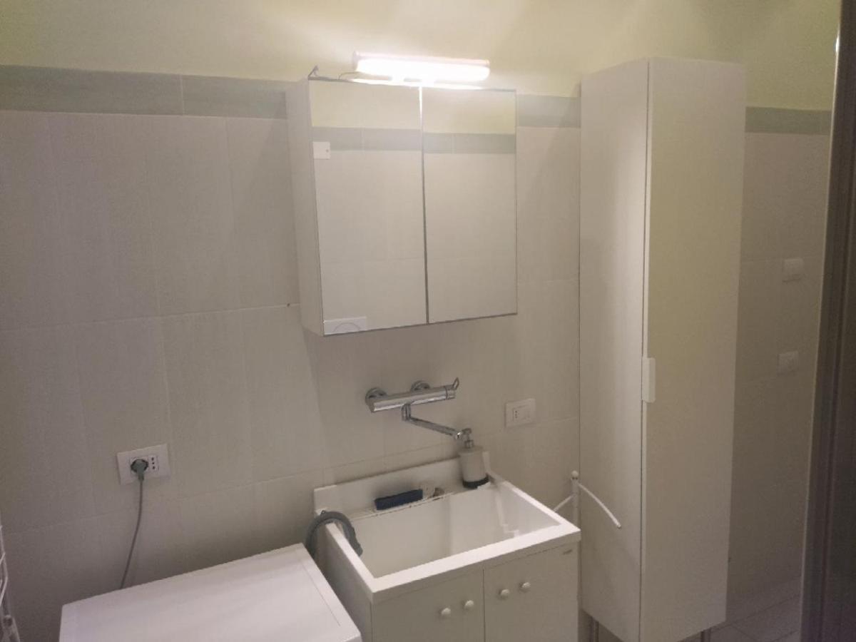 Room In Guest Room - Single Room Between Padua And Chioggia Brugine Eksteriør bilde